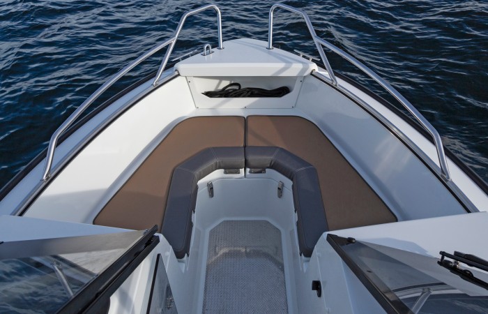 Silver Hawk BR 540 Bow Seating