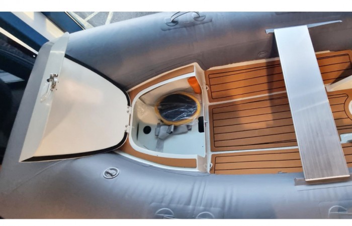 Rebel_Raider_330_locker