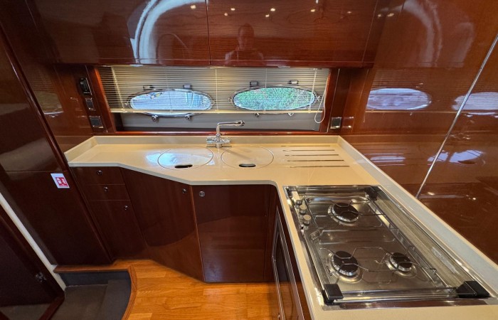 Princess V45 Esperanca. Galley pic 3