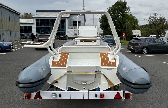 Rebel Riot 520 pic 12