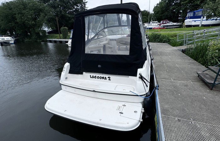 Regal Commodore 242. Lagoona 2 Ad pic 6