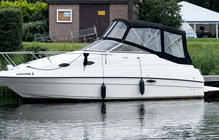 Regal Commodore 242. Lagoona 2 Ad pic 1 