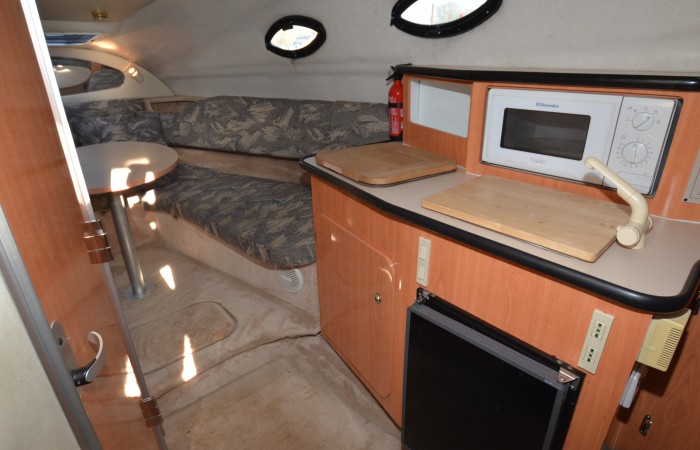 Regal 2460 Kiwi Rose Cabin 1